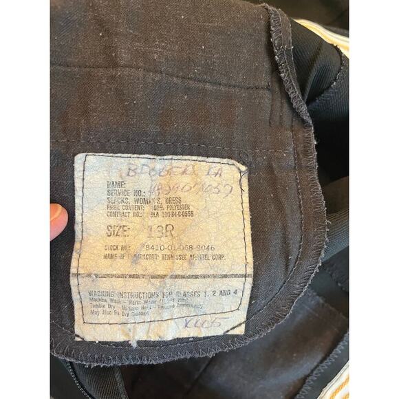 US Navy Women’s 13R Black Enlisted Service Uniform Dress Slacks Military Neutral - Picture 2 of 8